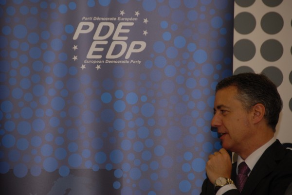 Iñigo Urkullu en el Consejo de PDE en Bilbao