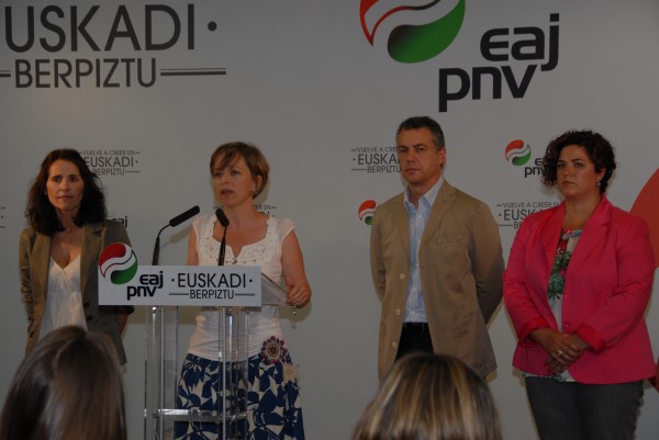 Urkullu, Tejeria, Mendoza y Oyarbide. Politica Social