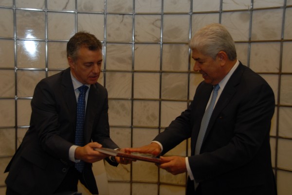 Iñigo Urkullu eta Mexikoko enbaxadorea