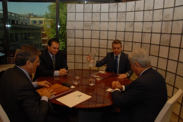 Iñigo Urkullu recibe al embajador de Mexico