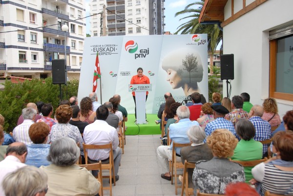 Andoni Ortuzar Bakioko Alderdikide egunean 