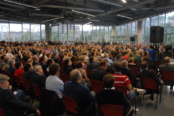 Urkullu: “Euskadi-ren defentsan hitza ematen dugu”