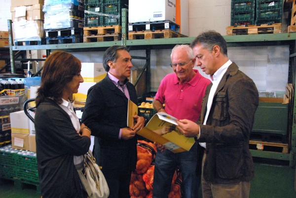 Urkulluk Euskadi eta Catalunyako errealitate nazionalekin elkarrizketa eta adostasuna defendatu ditu