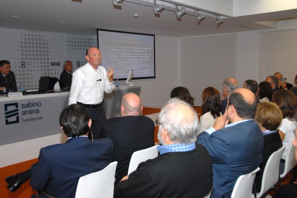 Iñigo Urkullu - Presentación del libro 