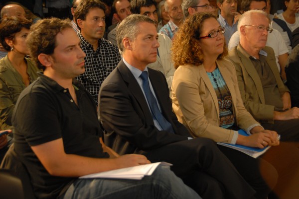 Urkullu: “Pertsona da gure proiektuaren gakoa. Gure proiektuaren erdi erdian dago”