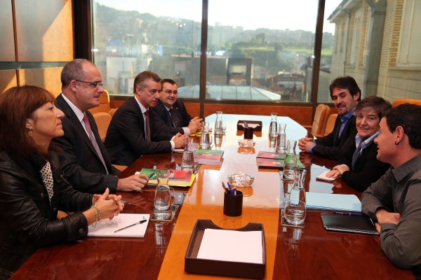 Iñigo Urkullu -  EAJ-PNVren eta EH Bilduren delegazioen arteko billera