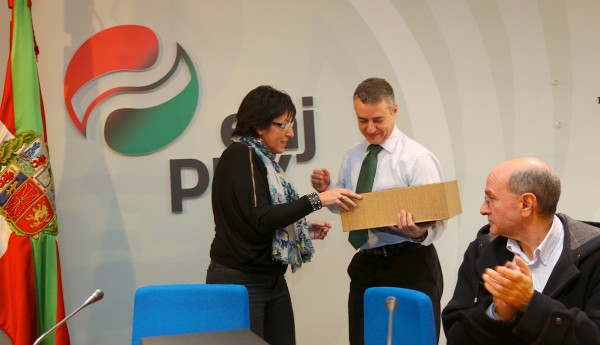 Iñigo Urkullu - Sabin Etxeko langileen agurra