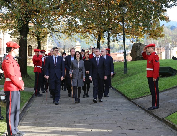 Urkullu Lehendakari - Gernika