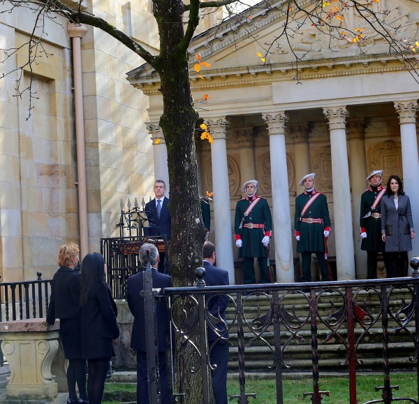 Urkullu Lehendakari - Gernika