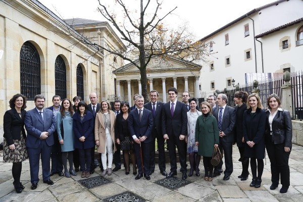 Urkullu Lehendakari - Gernika