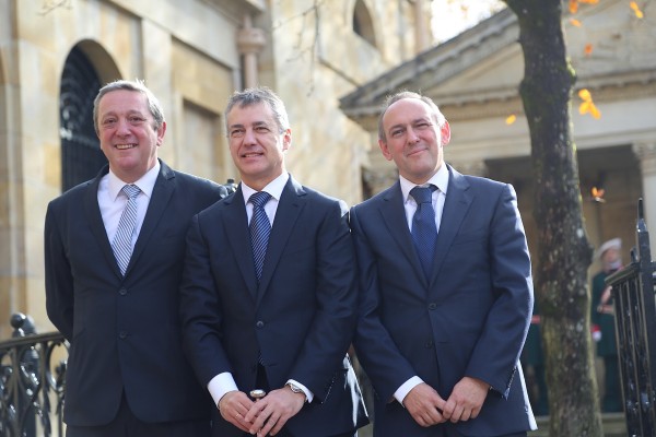 Urkullu Lehendakari - Gernika