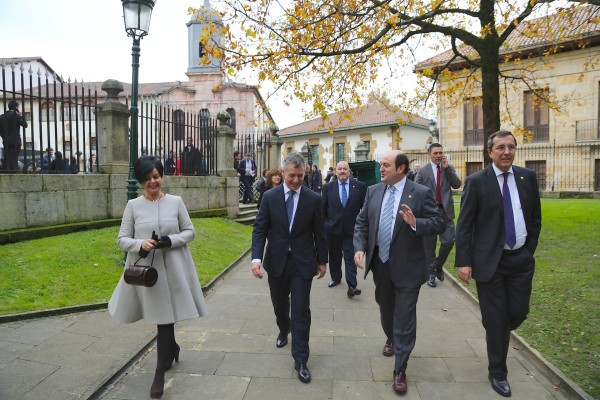 Urkullu Lehendakari - Gernika