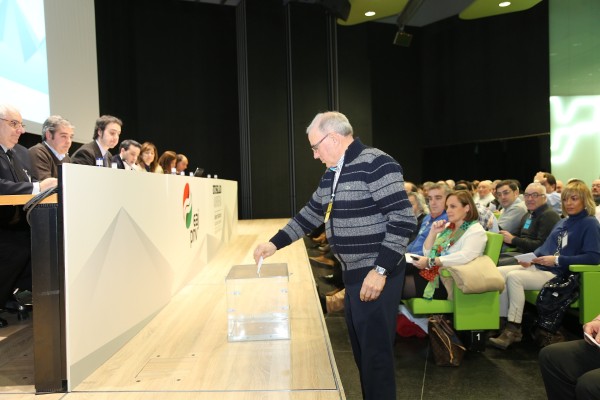 Andoni Ortuzar EAJren EBBren presidentea