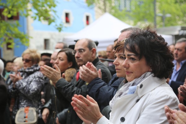 Andoni Ortuzar e Itxaso Atutxa en el 35 aniversario batzoki de Lekeitio