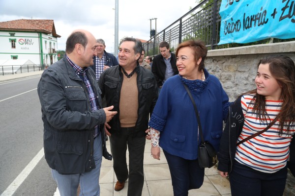 Andoni Ortuzar eta Xabier Agirre Arespalditzako batzokiaren berrirekitzen ekitaldian