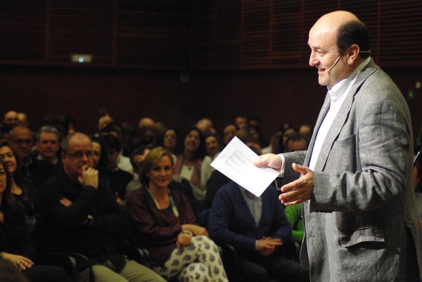Andoni Ortuzar EAJ PNV en el Kursaal de Donostia: nuestra prioridad son las personas