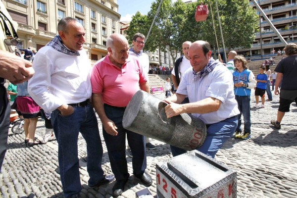 Andoni Ortuzar en Gasteiz 