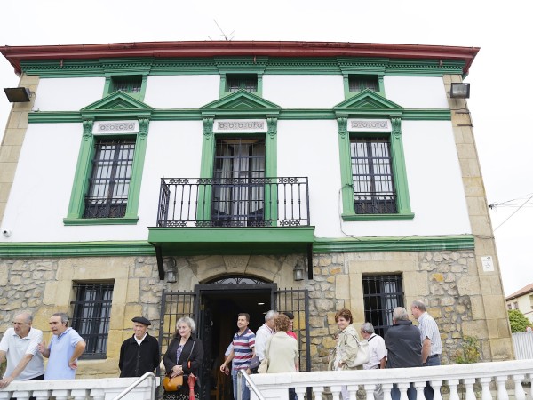 Itxaso Atutxa en el 35 Aniversario del Batzoki de Erandio Goikoa