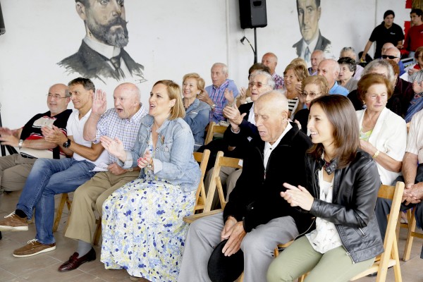 Itxaso Atutxa en el 35 Aniversario del Batzoki de Erandio Goikoa