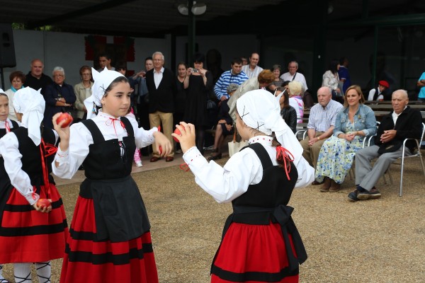 Itxaso Atutxa en el 35 Aniversario del Batzoki de Erandio Goikoa