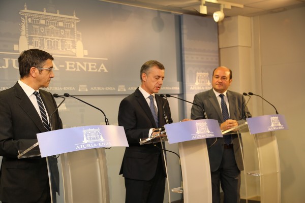 EAJ PNV PSE Firma del Acuerdo