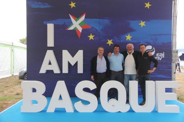 I Am Basque - Photocall - Alderdi Eguna 2013 #eajpnv