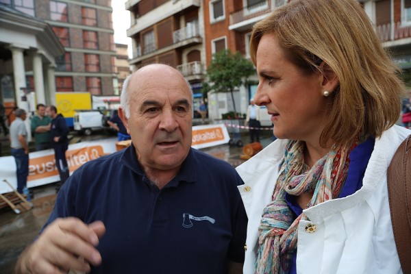 Itxaso Atutxa Deustoko alderdikideekin #eajpnv