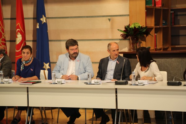 Retos y desafíos 2014