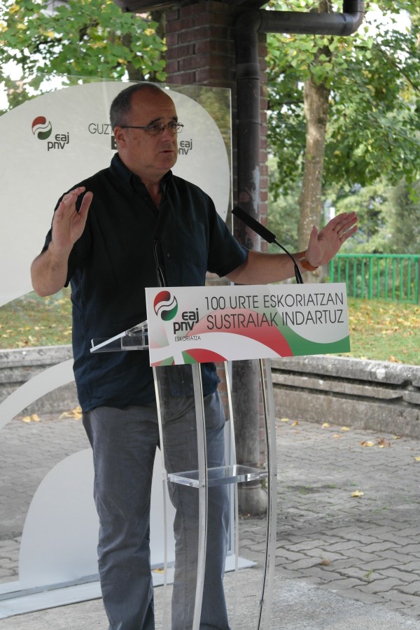 Andoni Ortuzar eta Joseba Egibar Eskoriatzako batzokiaren 100. urteurrenean #eajpnv