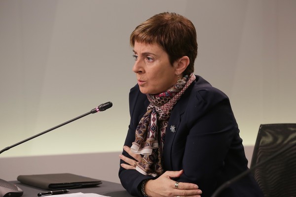 Arantxa Tapìa, Aitor Esteban y Pedro Azpiazu sobre la reforma energética