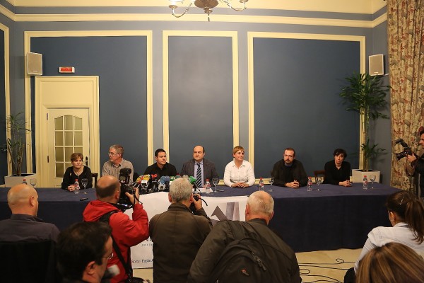 Giza Eskubidea Konponbidea Bakea Manifestazioa