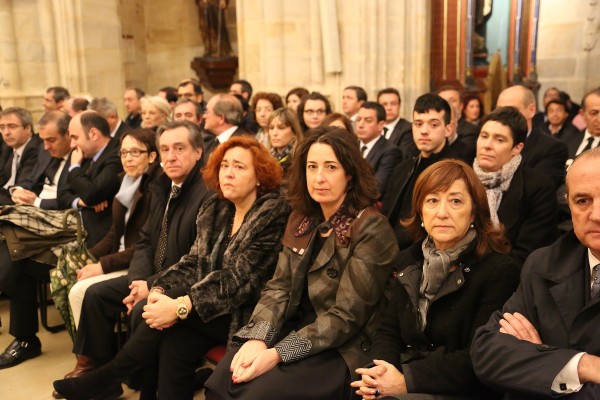 Milaka bilbotarrek agur esan diote Iñaki Azkuna 'munduko alkaterik onenari'