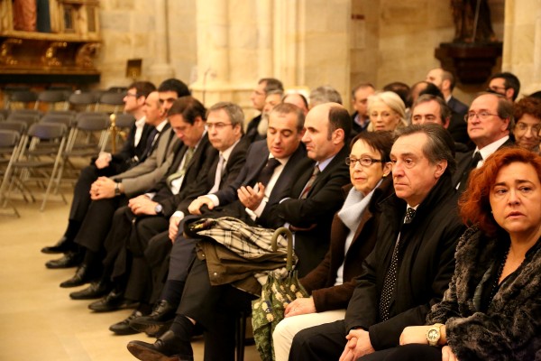 Milaka bilbotarrek agur esan diote Iñaki Azkuna 'munduko alkaterik onenari'