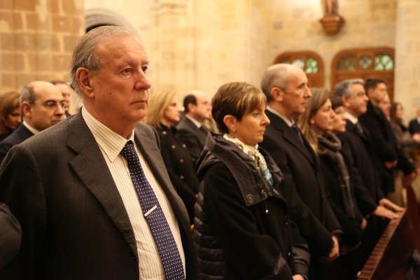 Milaka bilbotarrek agur esan diote Iñaki Azkuna 'munduko alkaterik onenari'