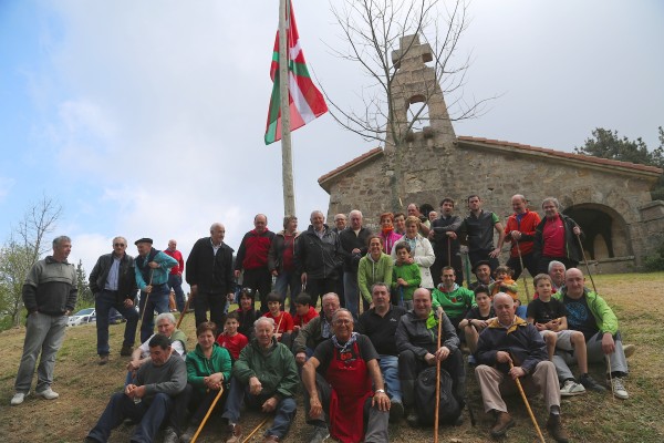 2014 Aberri Egun bezperan Bizkargin - Víspera Aberri Eguna en Bizkargi #eajpnv #AberriEguna 