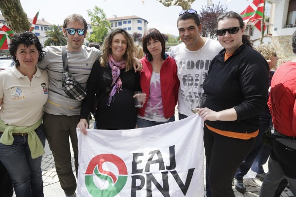 2014 Aberri Egun bezperan Bizkargin - Víspera Aberri Eguna en Bizkargi #eajpnv #AberriEguna 
