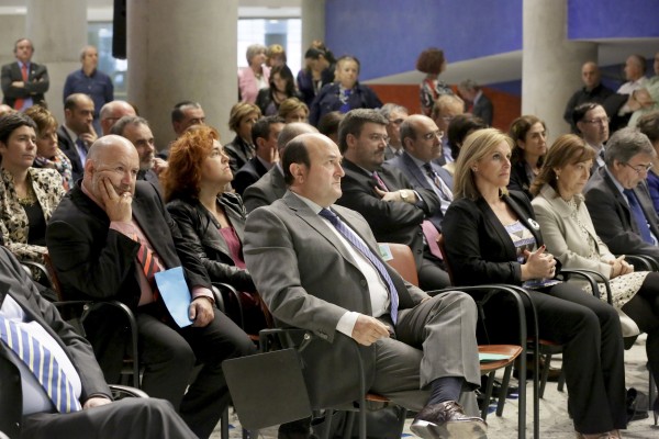 20140506 Presentación a la sociedad de Bizkaia