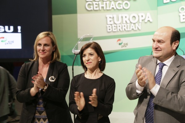 20140506 Presentación a la sociedad de Bizkaia