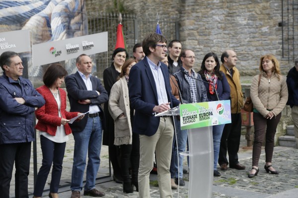 20140509 Vitoria-gasteiz: Europar hiria.Izaskun Bilbao, Gorka Urtaran 