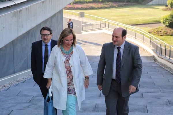 Foro de Renovacion Europea en Bilbao