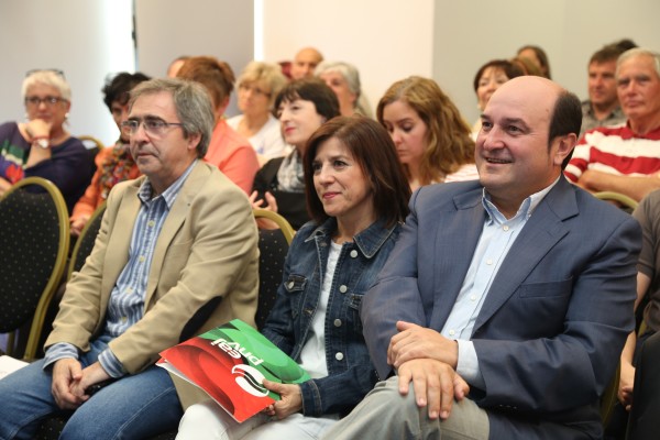 2014/05/15  Mugarik gabeko Europa defendatu du EAJk