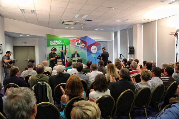 2014/05/15  Mugarik gabeko Europa defendatu du EAJk