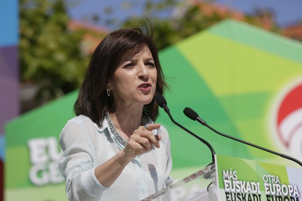 Izaskun Bilbaok “ Letra larriz idatzitako Demokrazia exijitzen du”