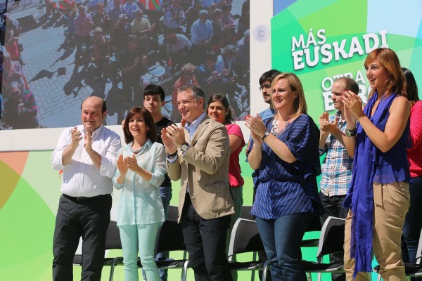 Izaskun Bilbao exige Democracia con mayúsculas para Euskadi