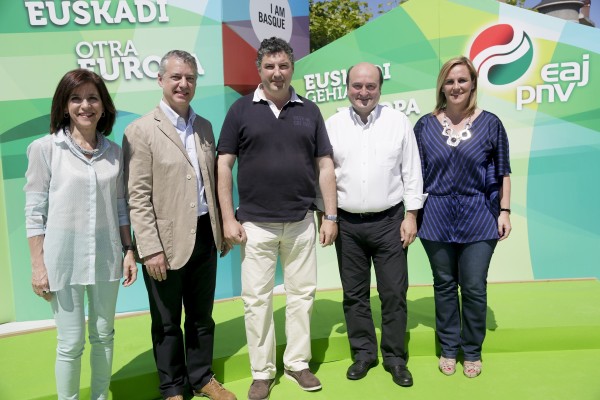 Izaskun Bilbao exige Democracia con mayúsculas para Euskadi