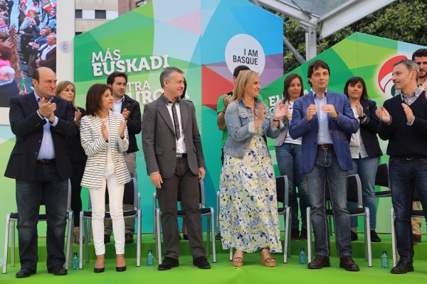 Izaskun Bilbao, Iñigo Urkullu, Andoni Ortuzar Barakaldoko ekitaldian