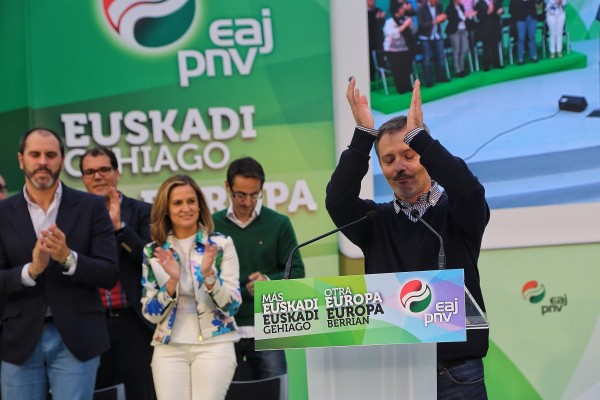 Izaskun Bilbao, Iñigo Urkullu, Andoni Ortuzar Barakaldoko ekitaldian