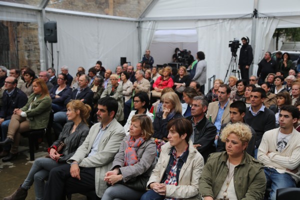Izaskun Bilbao, Iñigo Urkullu, Andoni Ortuzar en el mitin de Eibar