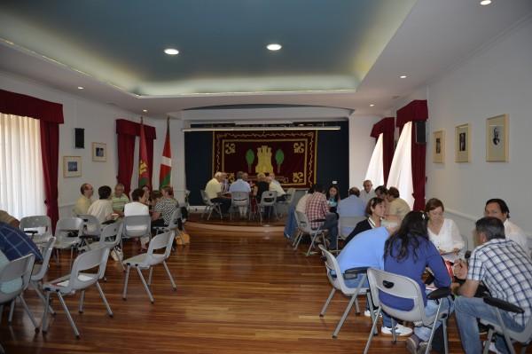 Andoni Ortuzar, Ramiro González eta Xabier Agirre Arabar Mendialdean