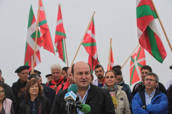  120º aniversario de la primera izada Ikurriña Larrun